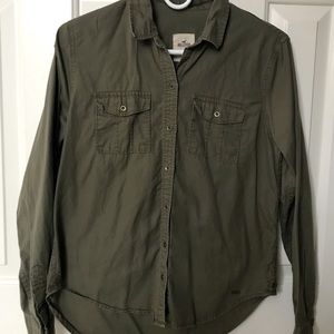 Small Hollister high low, button down shirt!!!